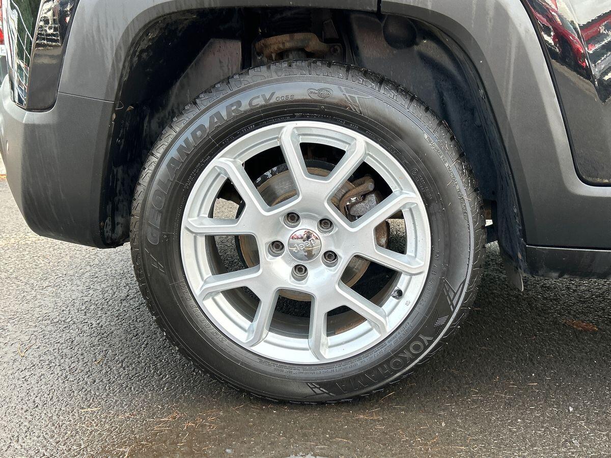Used Jeep Renegade 2019 for sale - 76090321: Photo 11