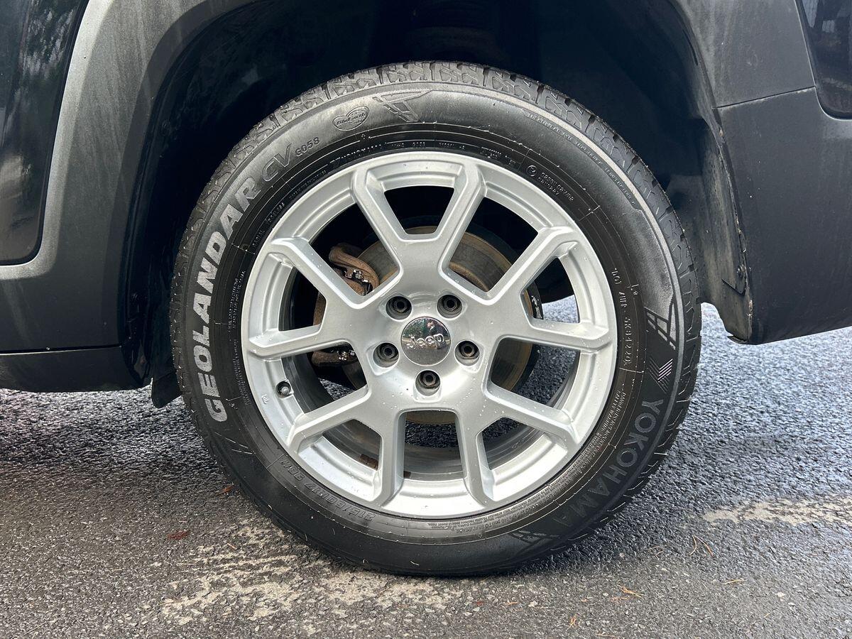 Used Jeep Renegade 2019 for sale - 76090321: Photo 12
