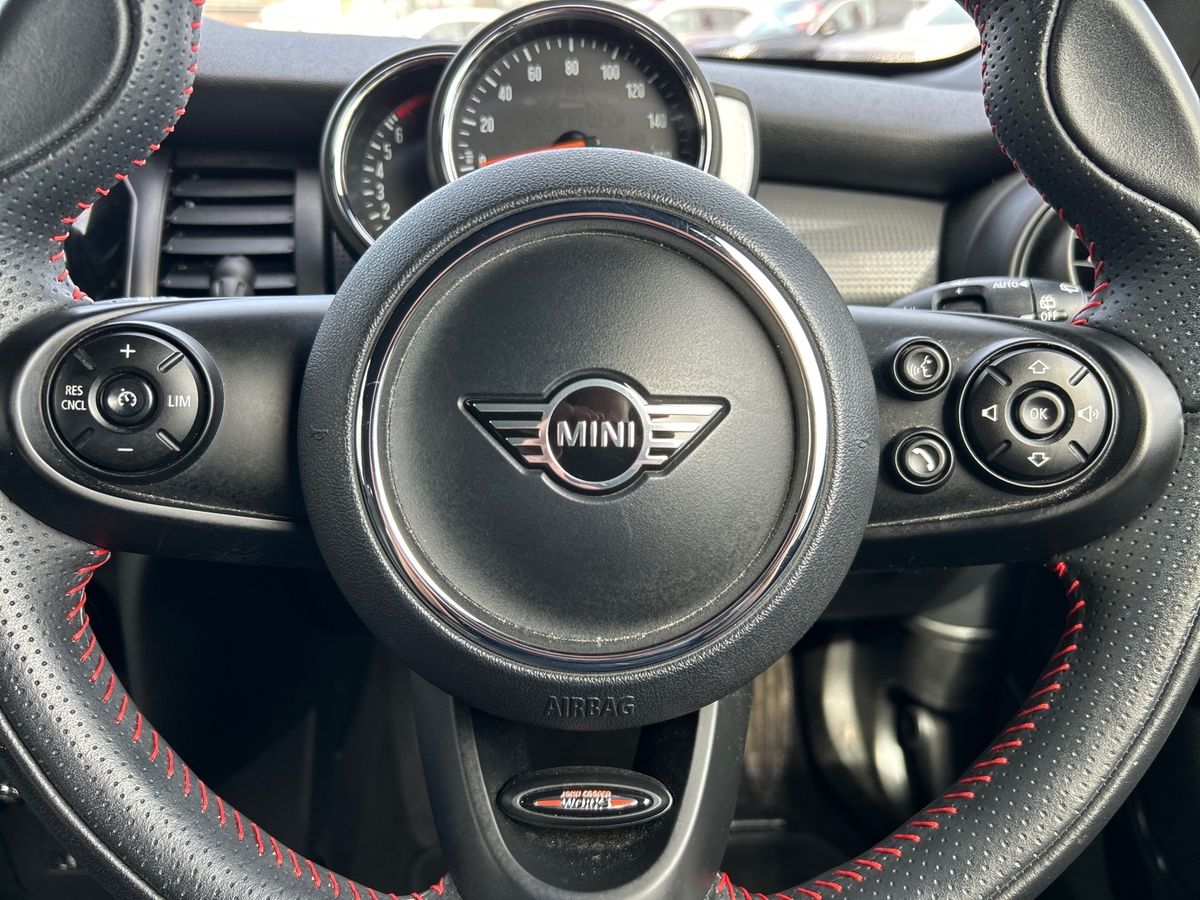 Used MINI Hatch 2019 for sale - 78163456: Photo 29