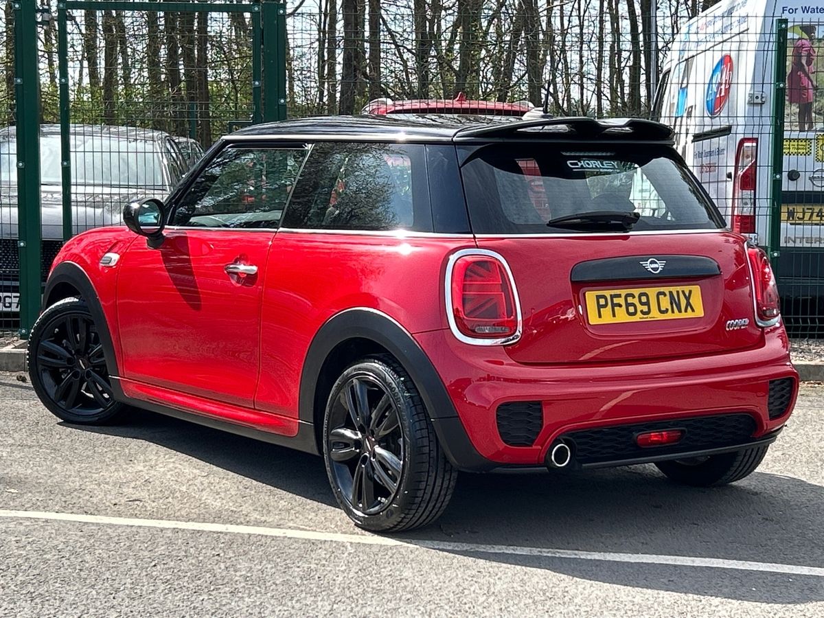 Used MINI Hatch 2019 for sale - 78163456: Photo 3