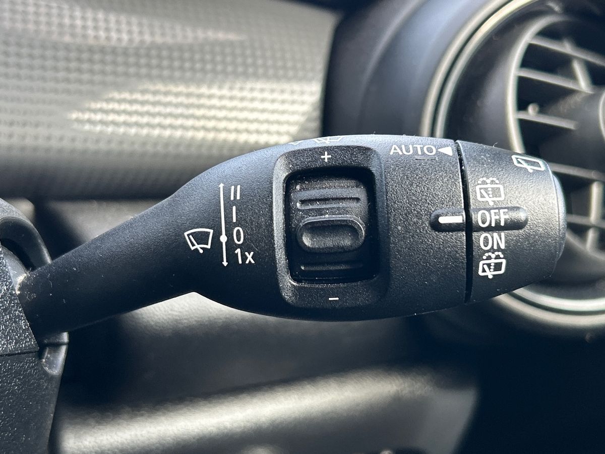 Used MINI Hatch 2019 for sale - 78163456: Photo 31