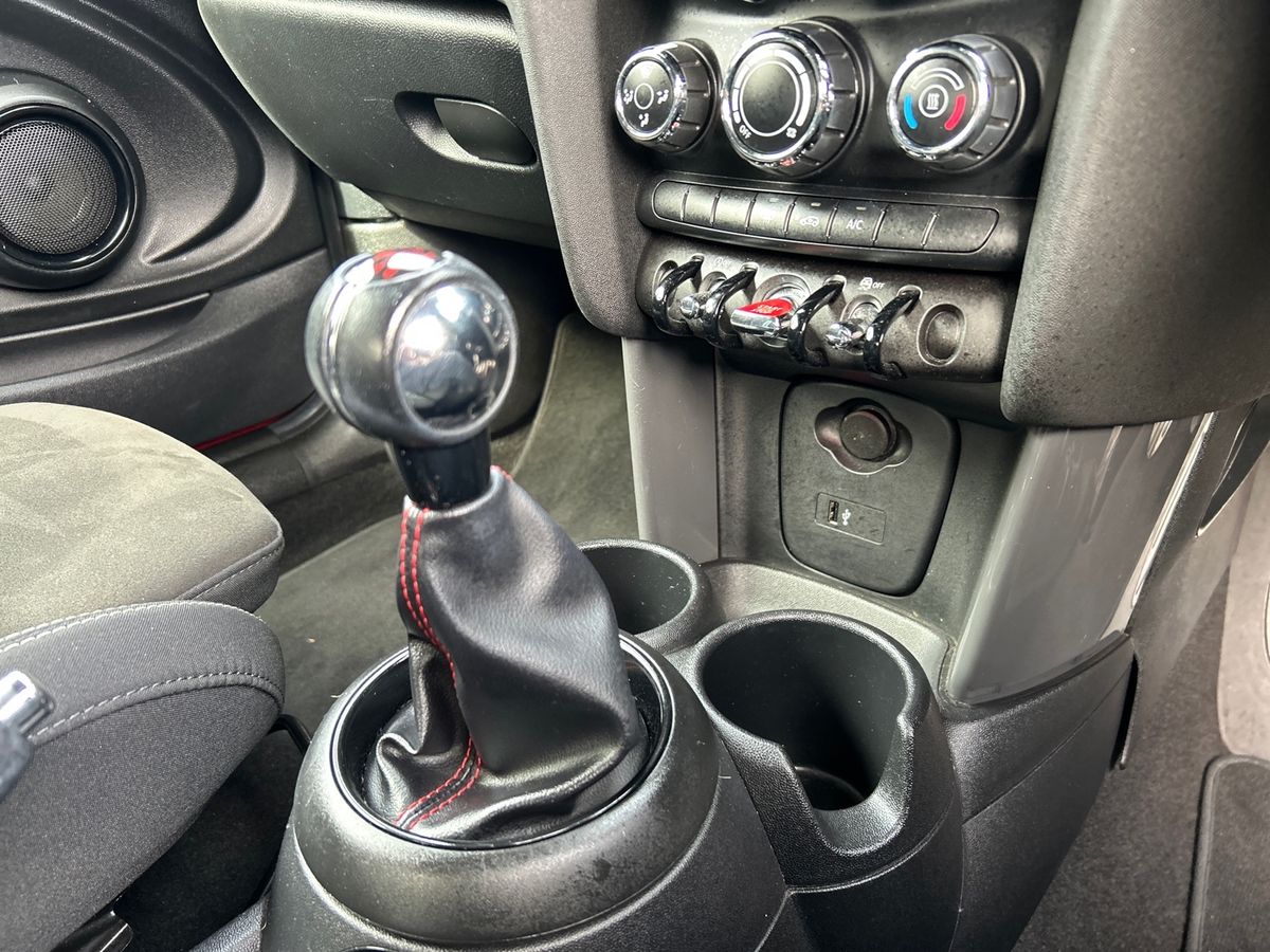 Used MINI Hatch 2019 for sale - 78163456: Photo 35