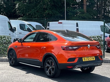 Used Renault Arkana 2022 for sale - 75969739: Photo