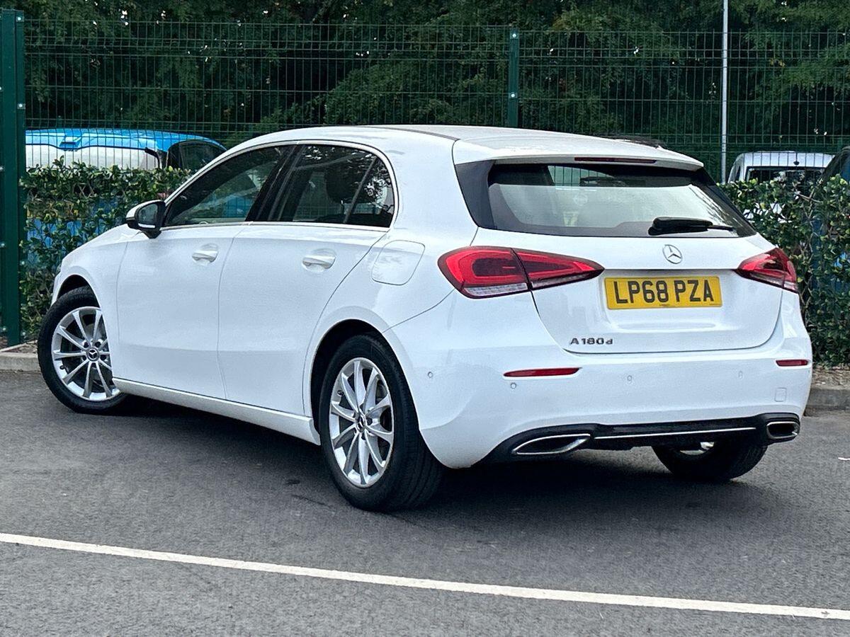 Used Mercedes-Benz A-Class 2018 for sale - 76274795: Photo 3