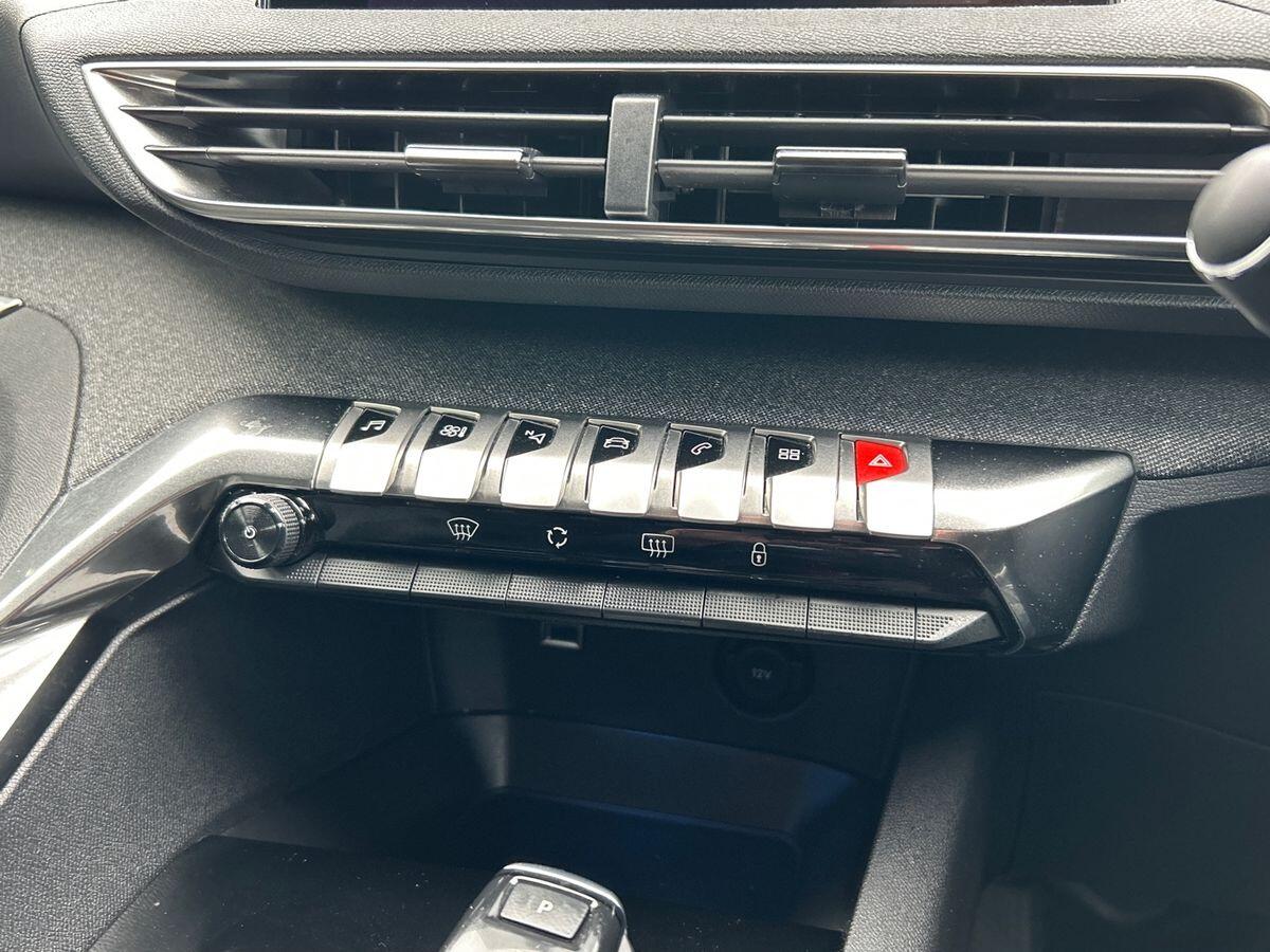 Used Peugeot 5008 2020 for sale - 76304627: Photo 31