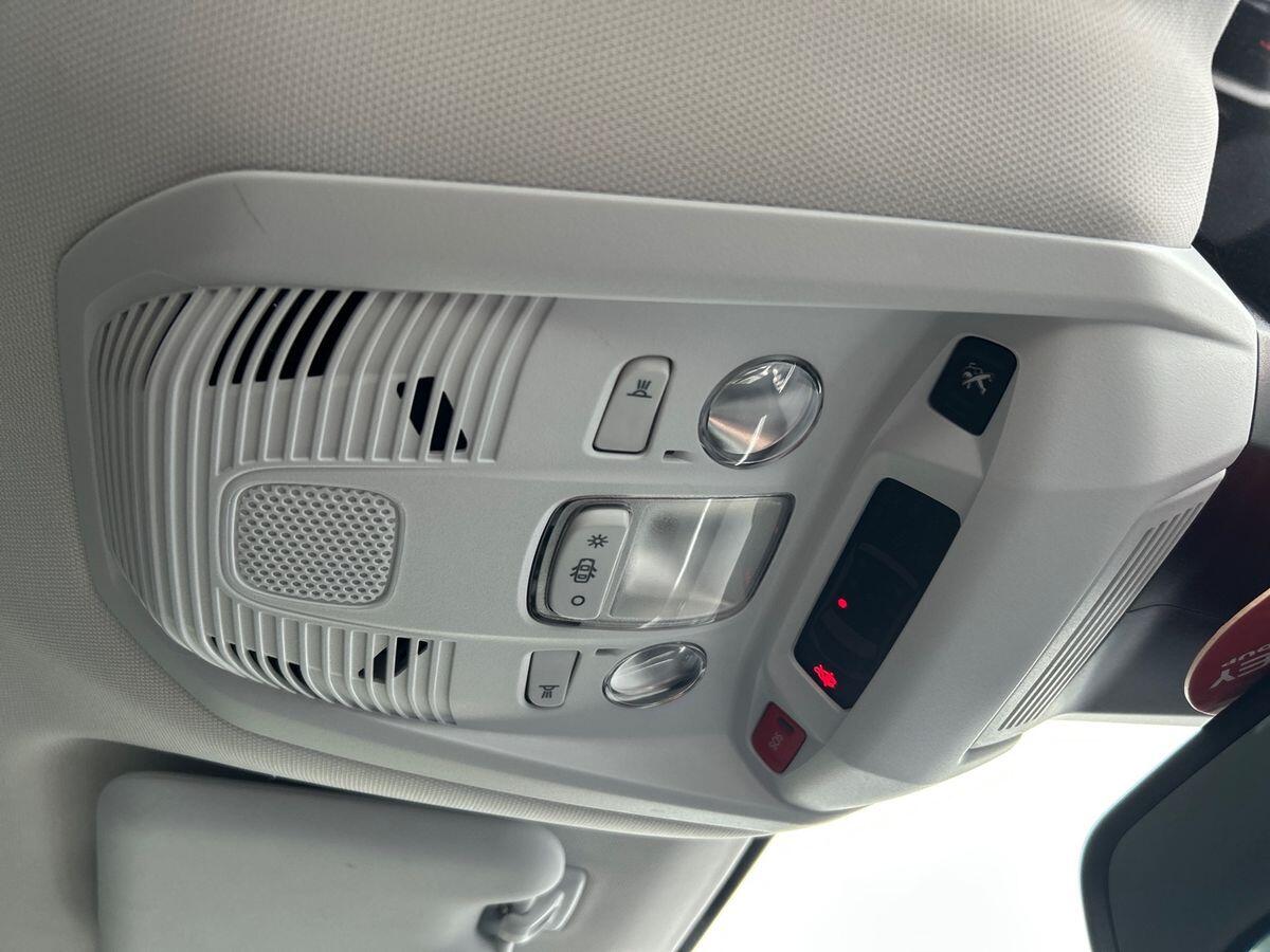 Used Peugeot 5008 2020 for sale - 76304627: Photo 36
