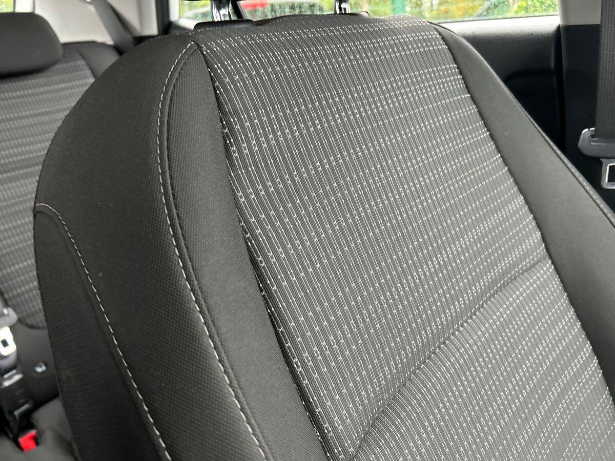 Used Kia Stonic 2019 for sale - 76421457: Photo 40