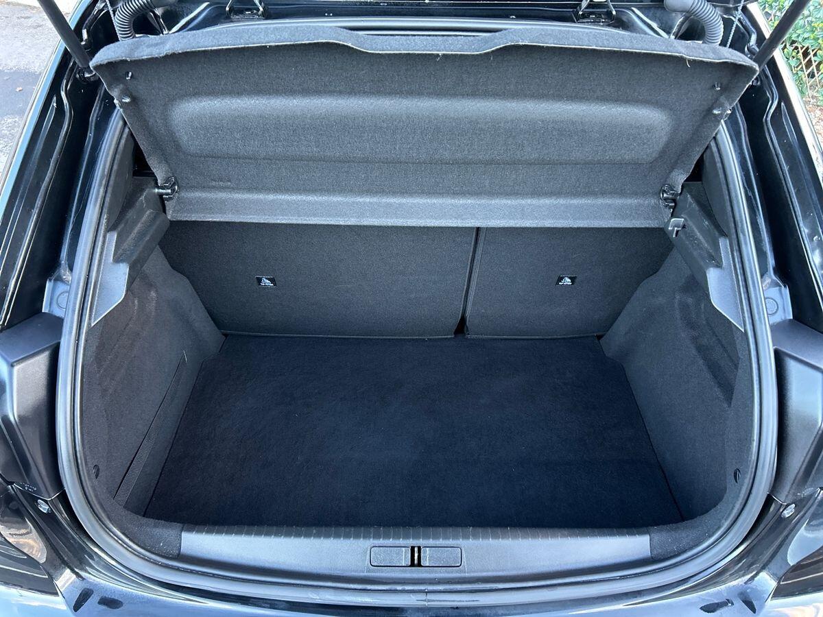 Used Peugeot 208 2022 for sale - 76636988: Photo 21