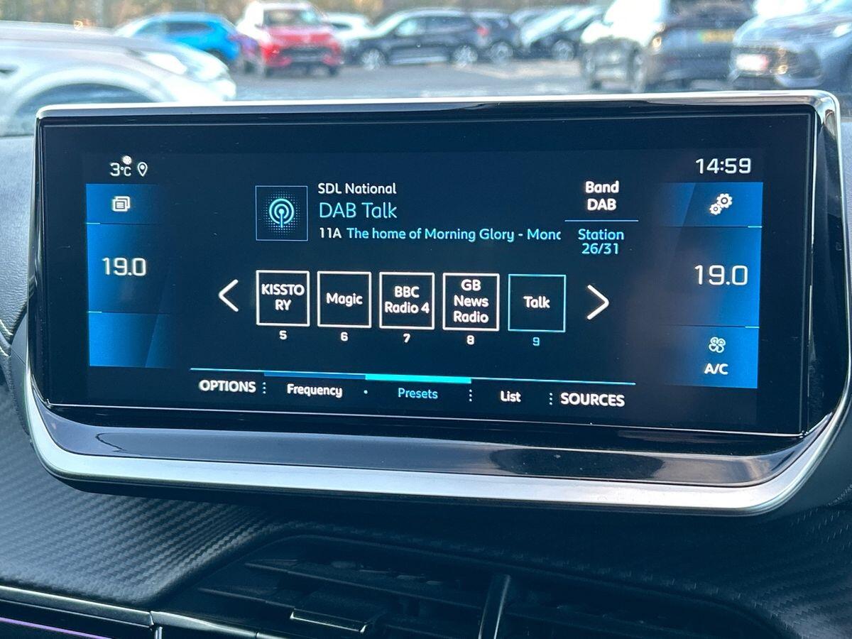 Used Peugeot 208 2022 for sale - 76636988: Photo 9