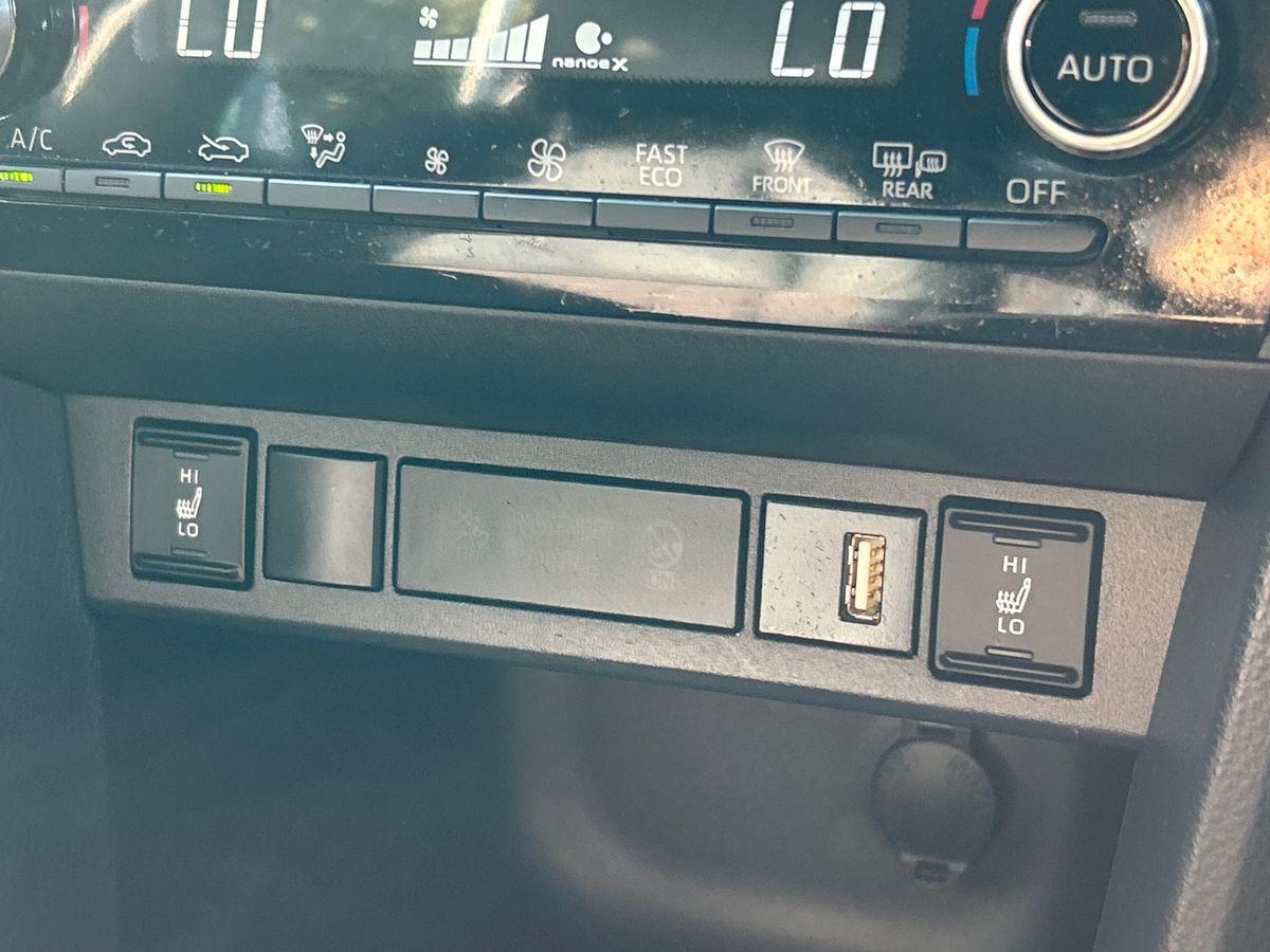 Vehicle 29