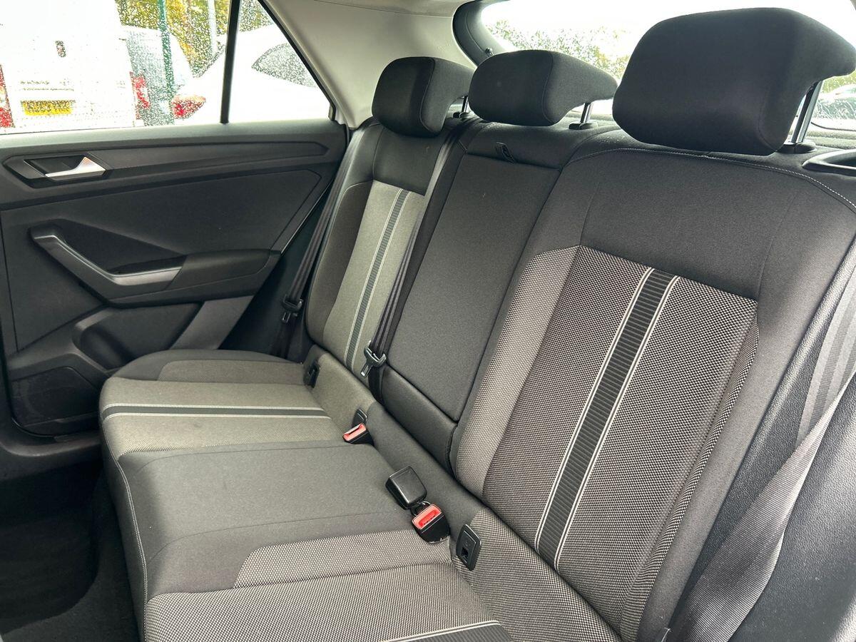 Used Volkswagen T-Roc 2020 for sale - 76435952: Photo 20