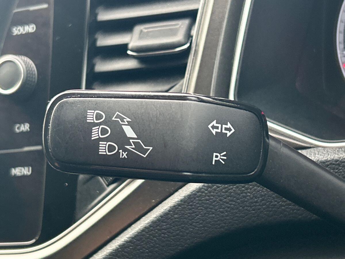 Used Volkswagen T-Roc 2020 for sale - 76435952: Photo 29