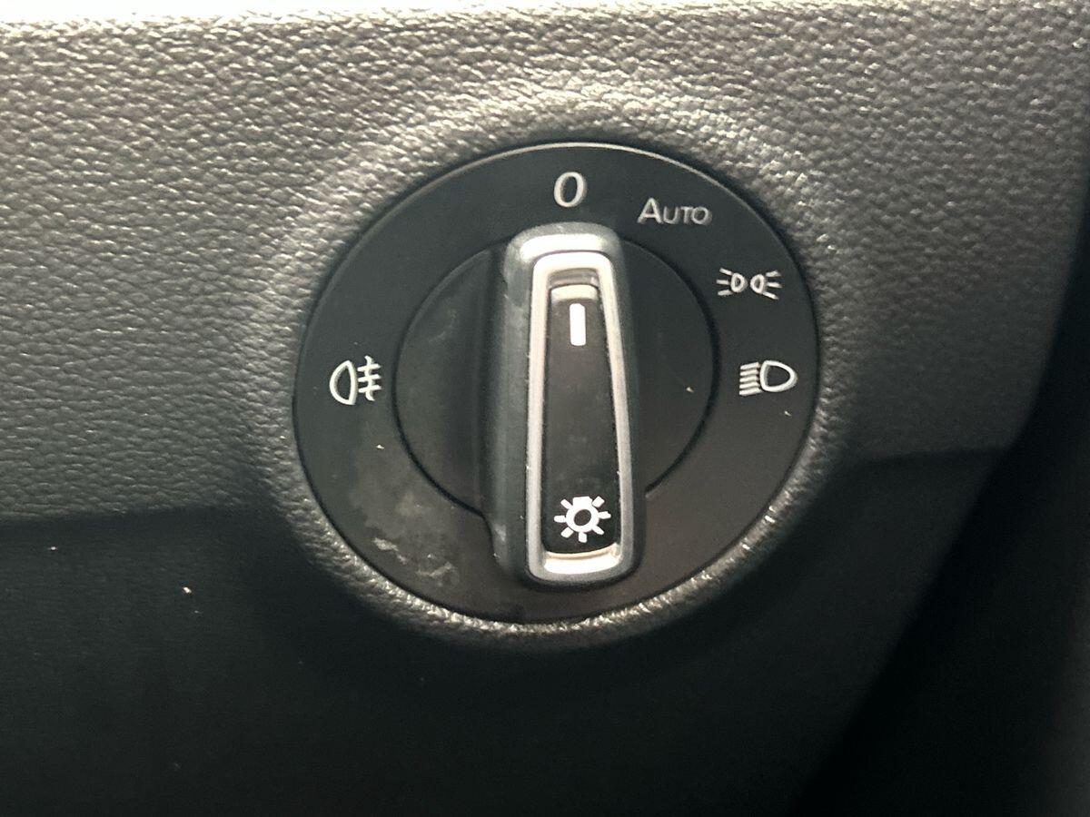 Used Volkswagen T-Roc 2020 for sale - 76435952: Photo 44