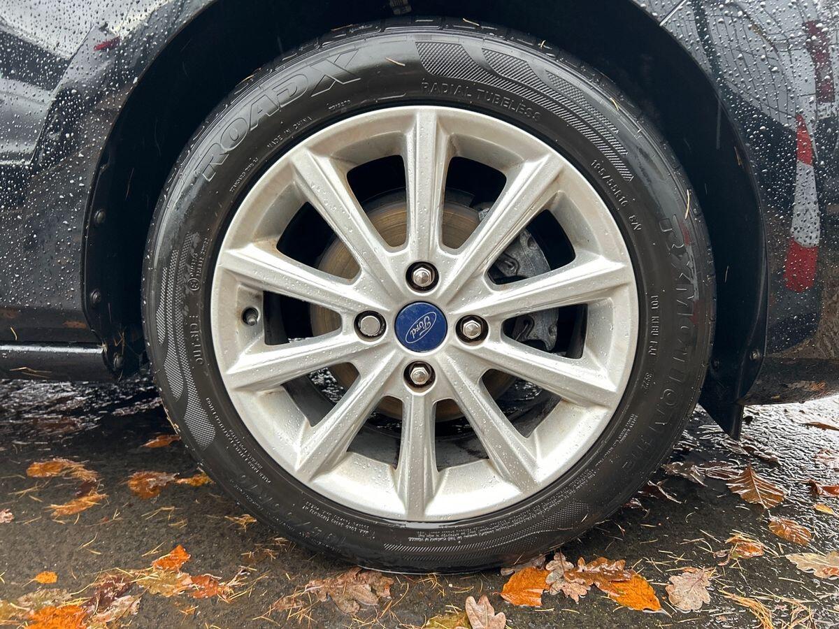 Used Ford Fiesta 2019 for sale - 76890332: Photo 13