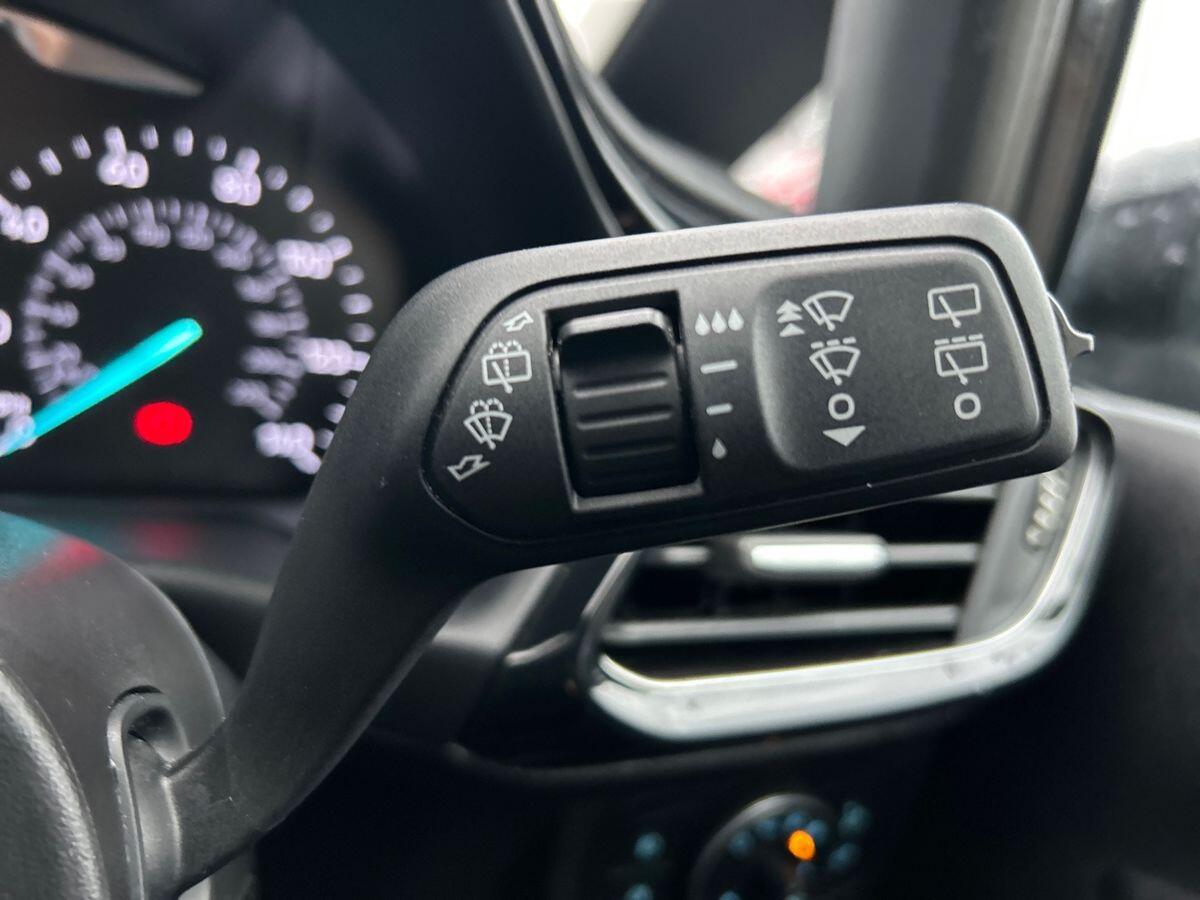 Used Ford Fiesta 2019 for sale - 76890332: Photo 46