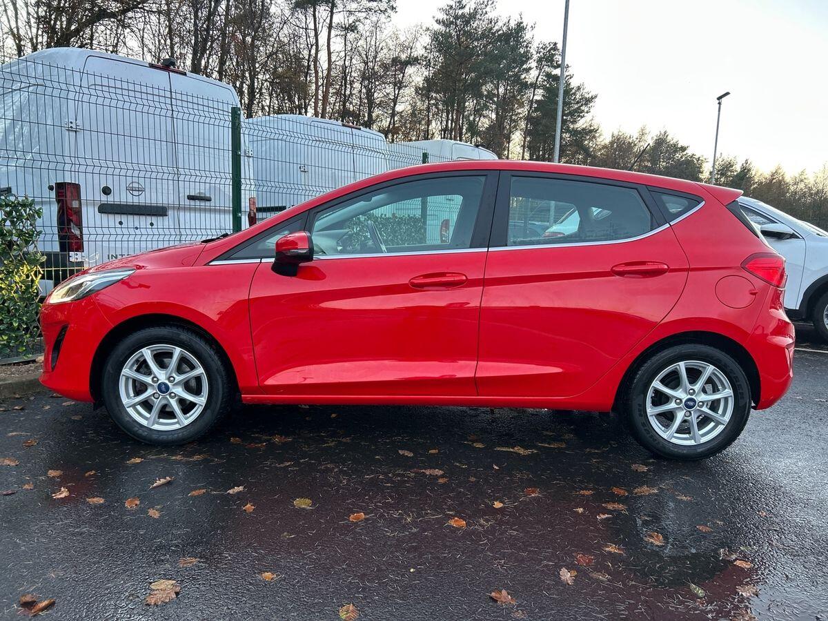Used Ford Fiesta 2018 for sale - 76762621: Photo 6
