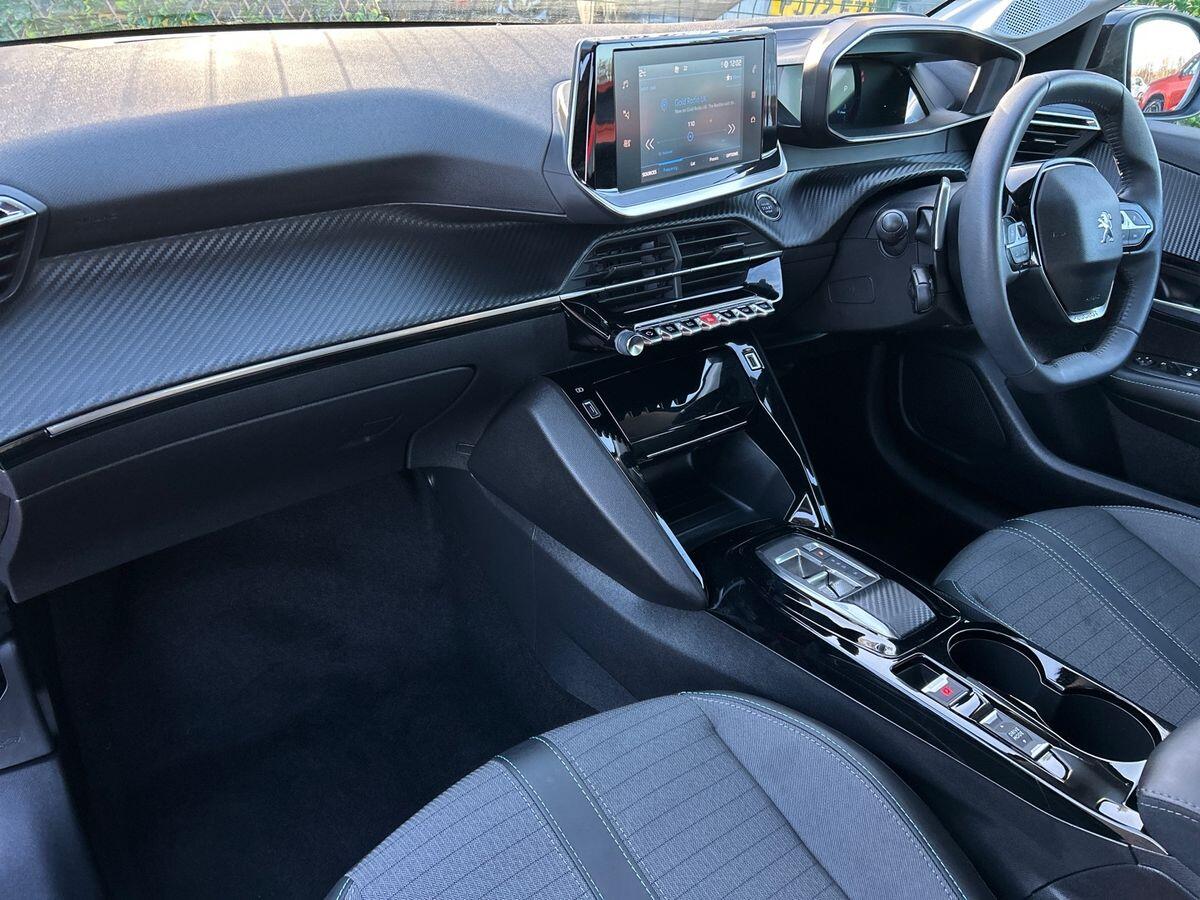 Used Peugeot 208 2022 for sale - 77167615: Photo 2