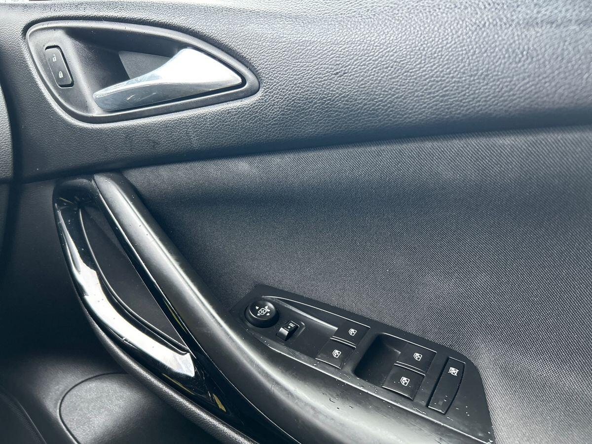 Used Vauxhall Astra 2016 for sale - 77728579: Photo 41