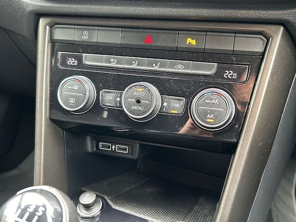 Used Volkswagen T-Roc 2019 for sale - 76249604: Photo 37