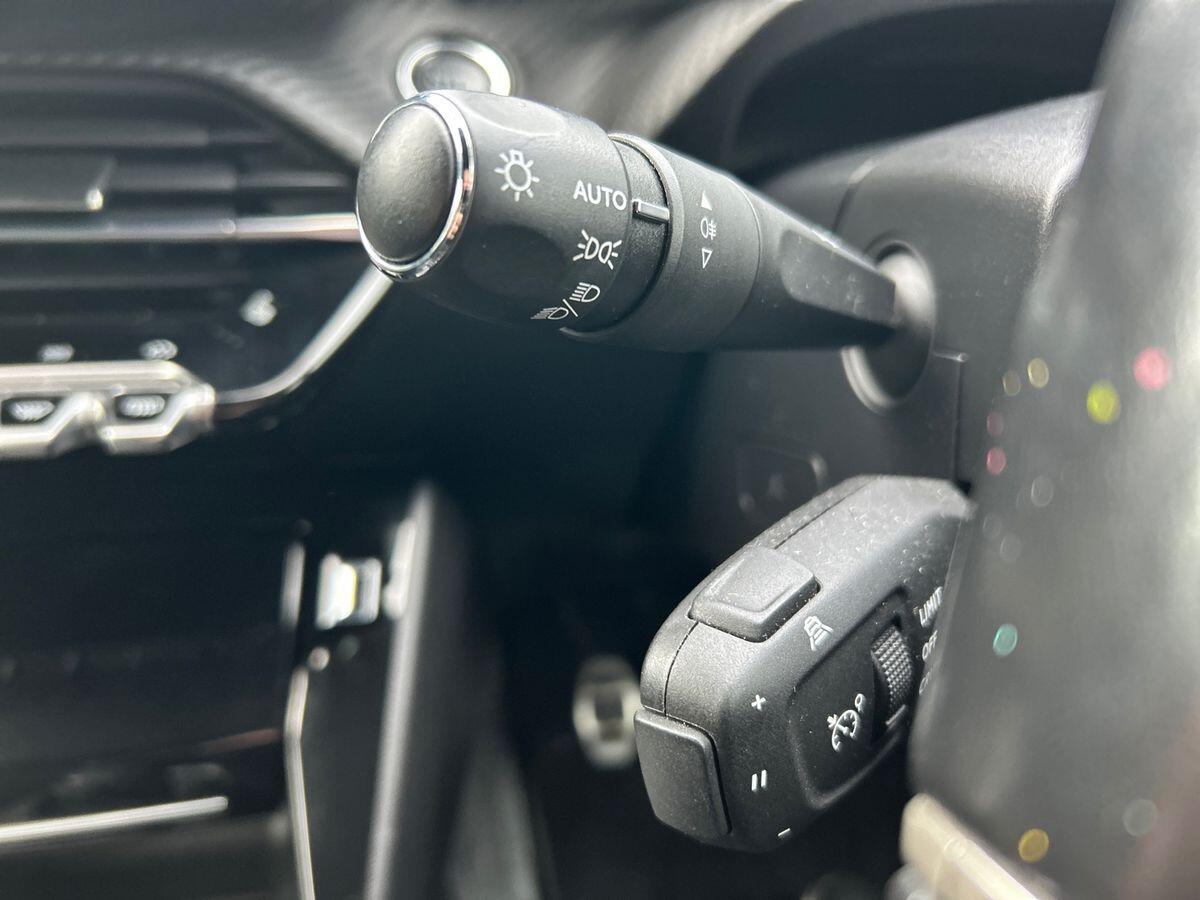 Used Peugeot 208 2021 for sale - 77527268: Photo 43