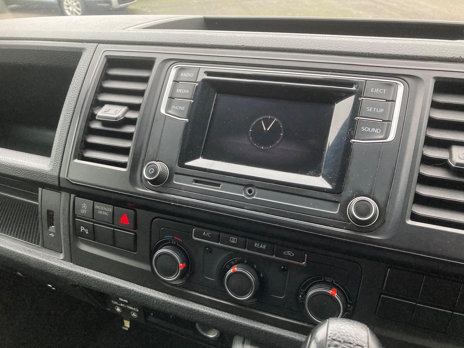 Used Volkswagen Transporter Shuttle 2017 for sale - 77425696: Photo 11