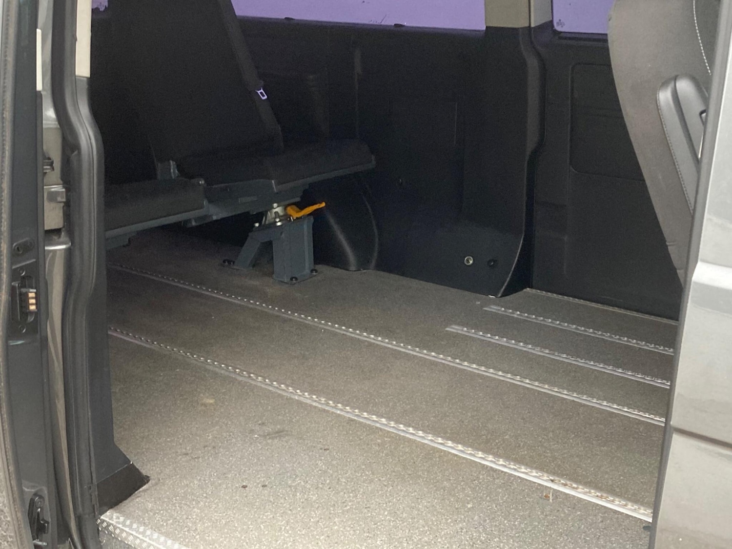 Used Volkswagen Transporter Shuttle 2017 for sale - 77425696: Photo 18