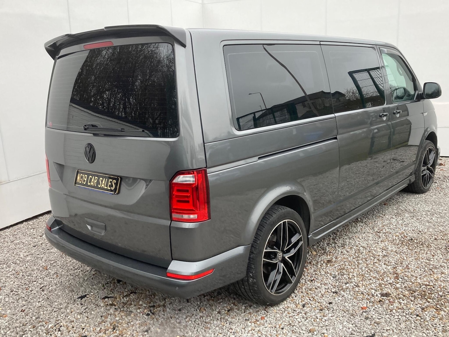 Used Volkswagen Transporter Shuttle 2017 for sale - 77425696: Photo 6