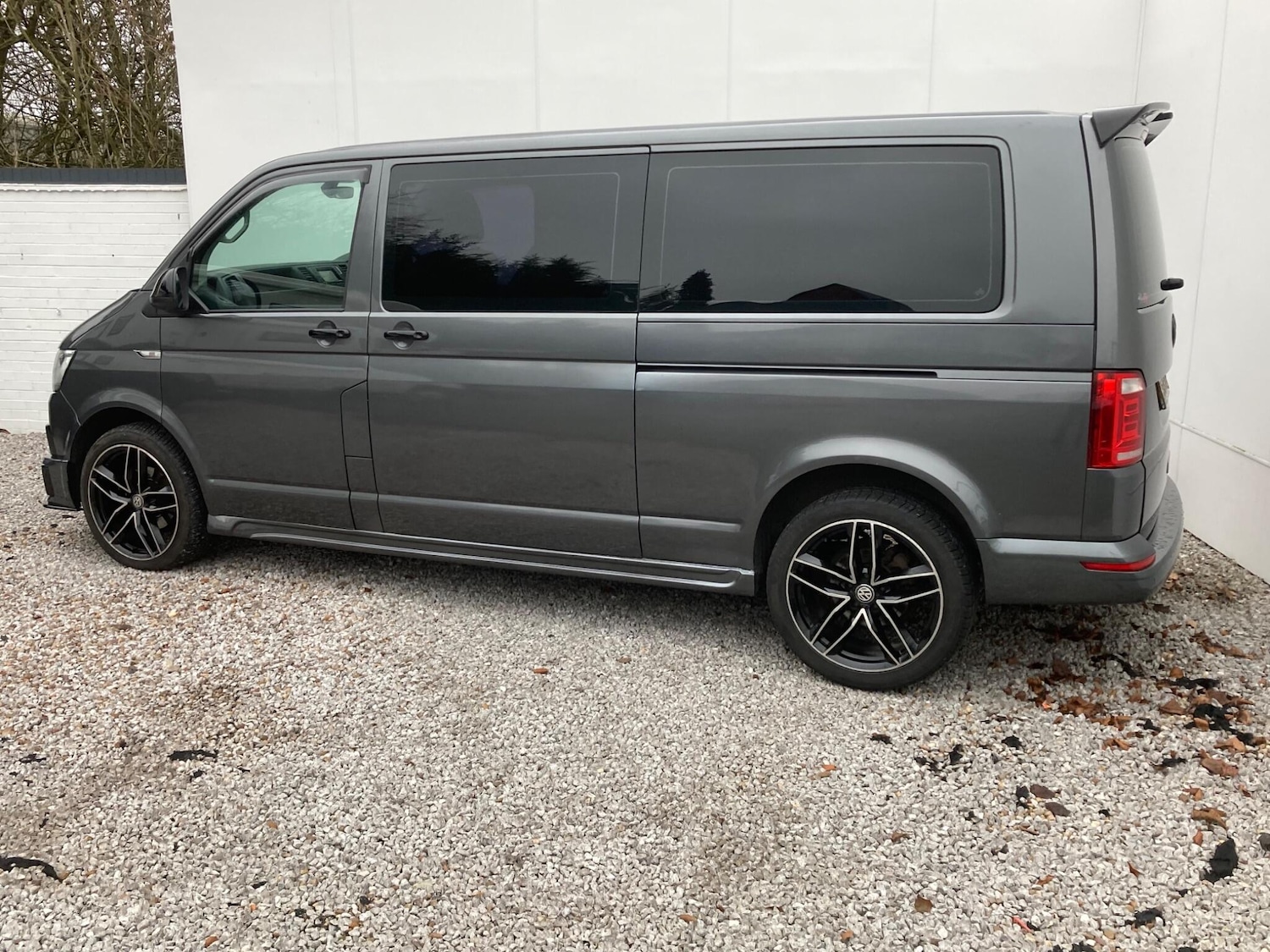 Used Volkswagen Transporter Shuttle 2017 for sale - 77425696: Photo 7