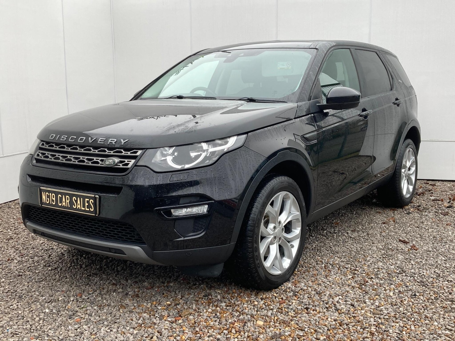 Used Land Rover Discovery Sport 2015 for sale - 77455055: Photo 1