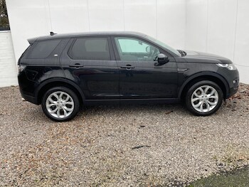 Used Land Rover Discovery Sport 2015 for sale - 77455055: Photo