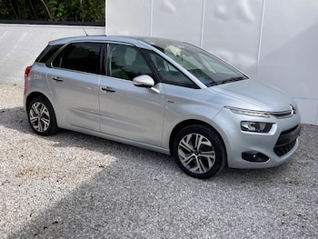 Used Citroen C4 Picasso 2016 for sale - 76584176: Photo