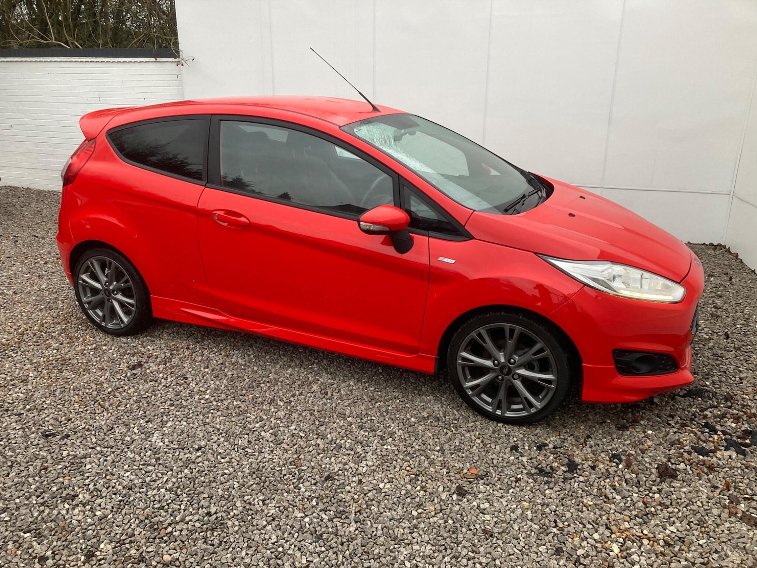 Used Ford Fiesta 2017 for sale - 77696103: Photo 18