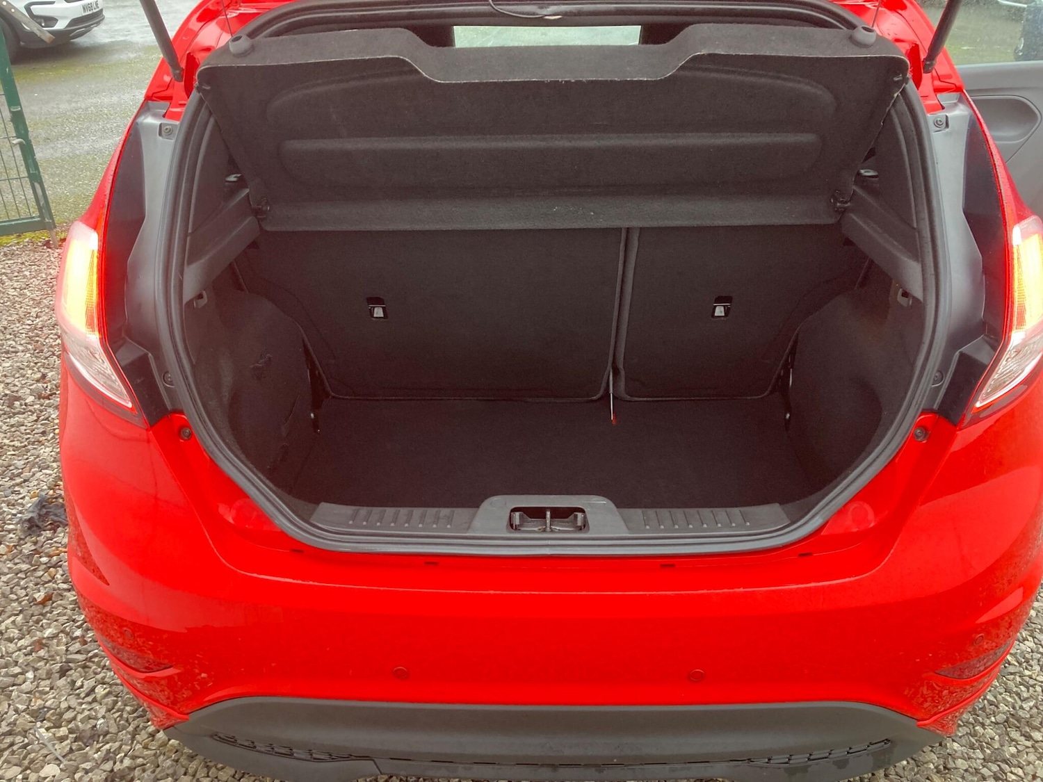 Used Ford Fiesta 2017 for sale - 77696103: Photo 21