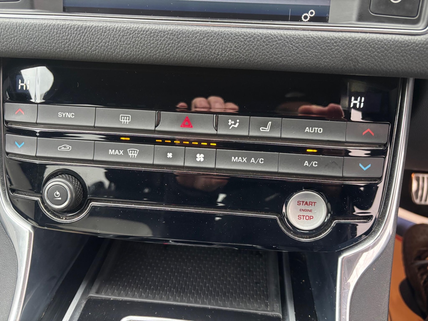 Used Jaguar XF 2016 for sale - 77216234: Photo 10