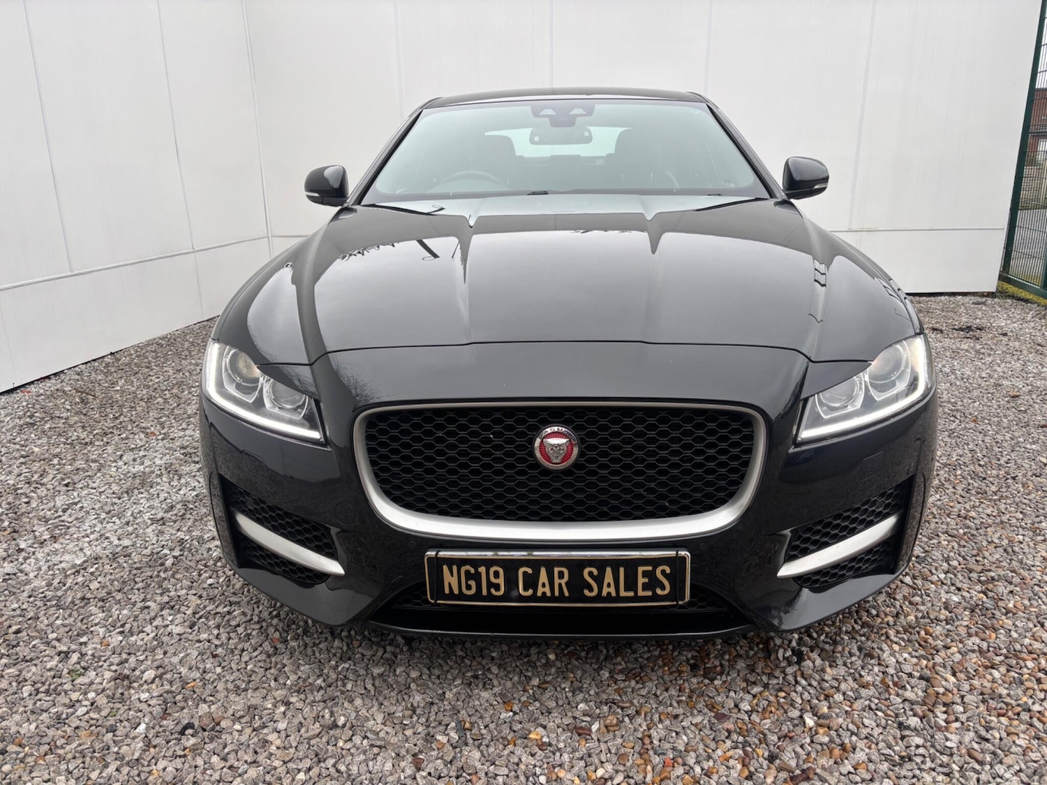 Used Jaguar XF 2016 for sale - 77216234: Photo 3