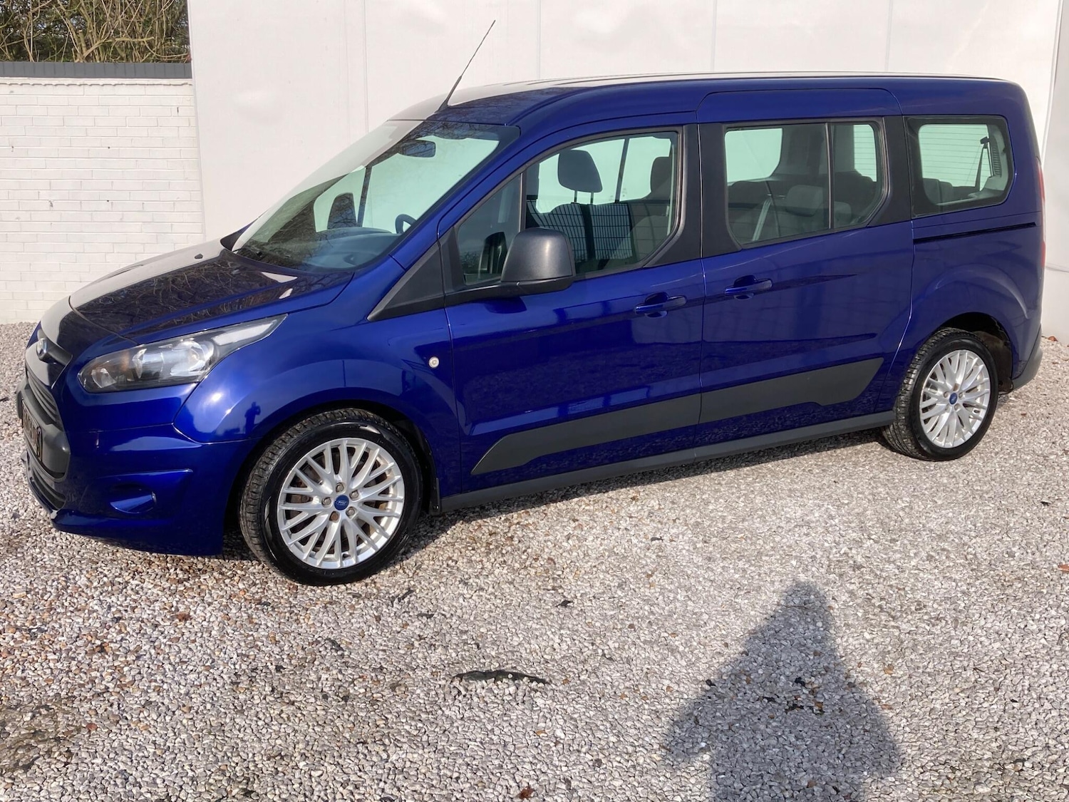 Used Ford Grand Tourneo Connect 2015 for sale - 76953088: Photo 11