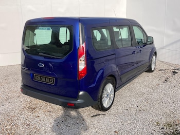 Used Ford Grand Tourneo Connect 2015 for sale - 76953088: Photo