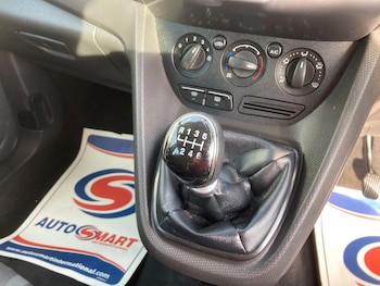 Used Ford Grand Tourneo Connect 2015 for sale - 76953088: Photo