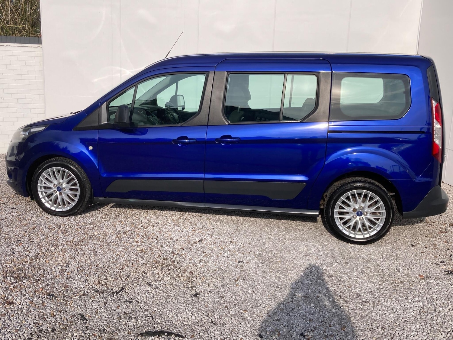 Used Ford Grand Tourneo Connect 2015 for sale - 76953088: Photo 5