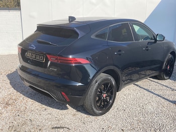 Used Jaguar E-Pace 2018 for sale - 77722647: Photo