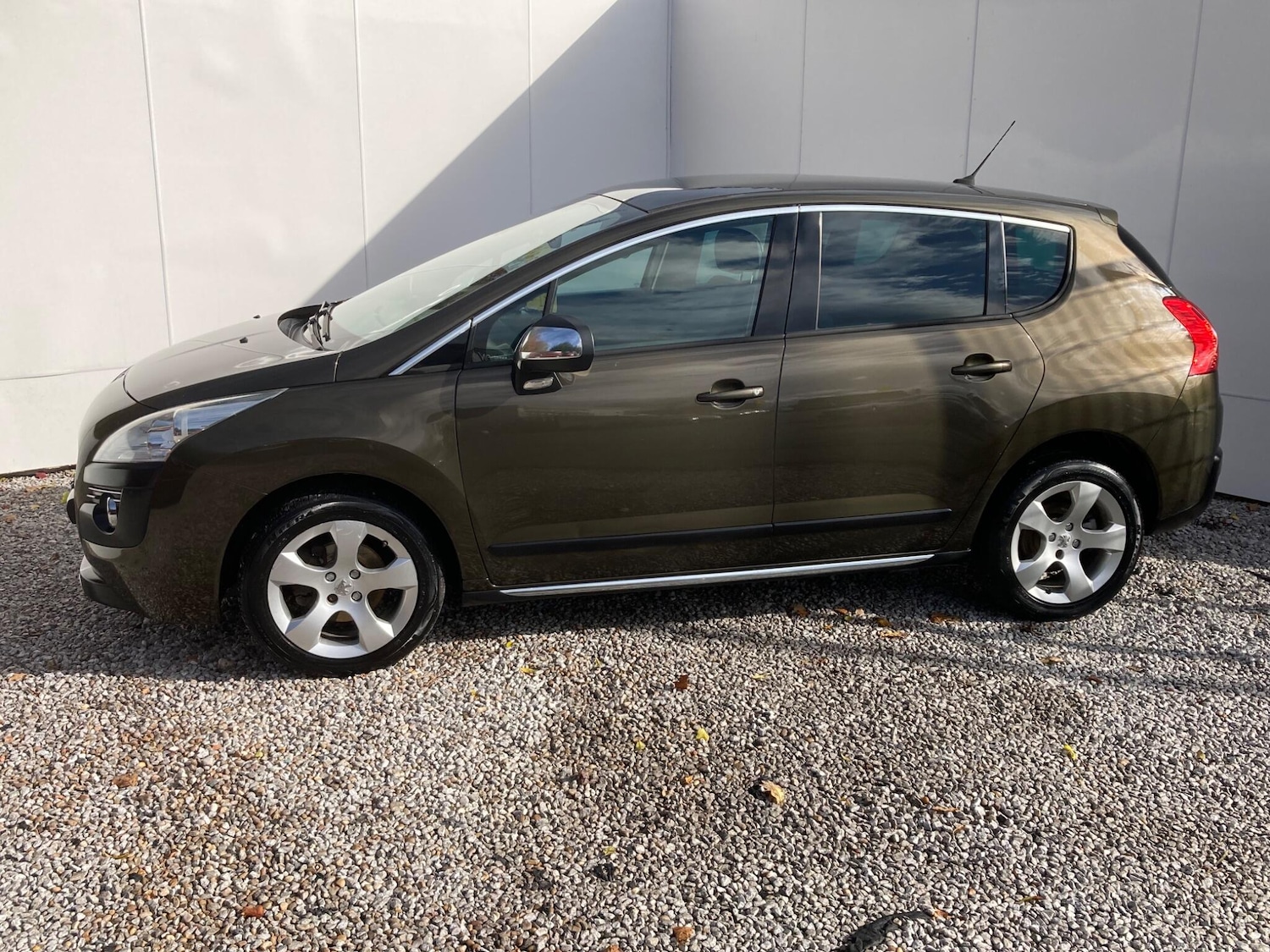 Used Peugeot 3008 2010 for sale - 76645069: Photo 12