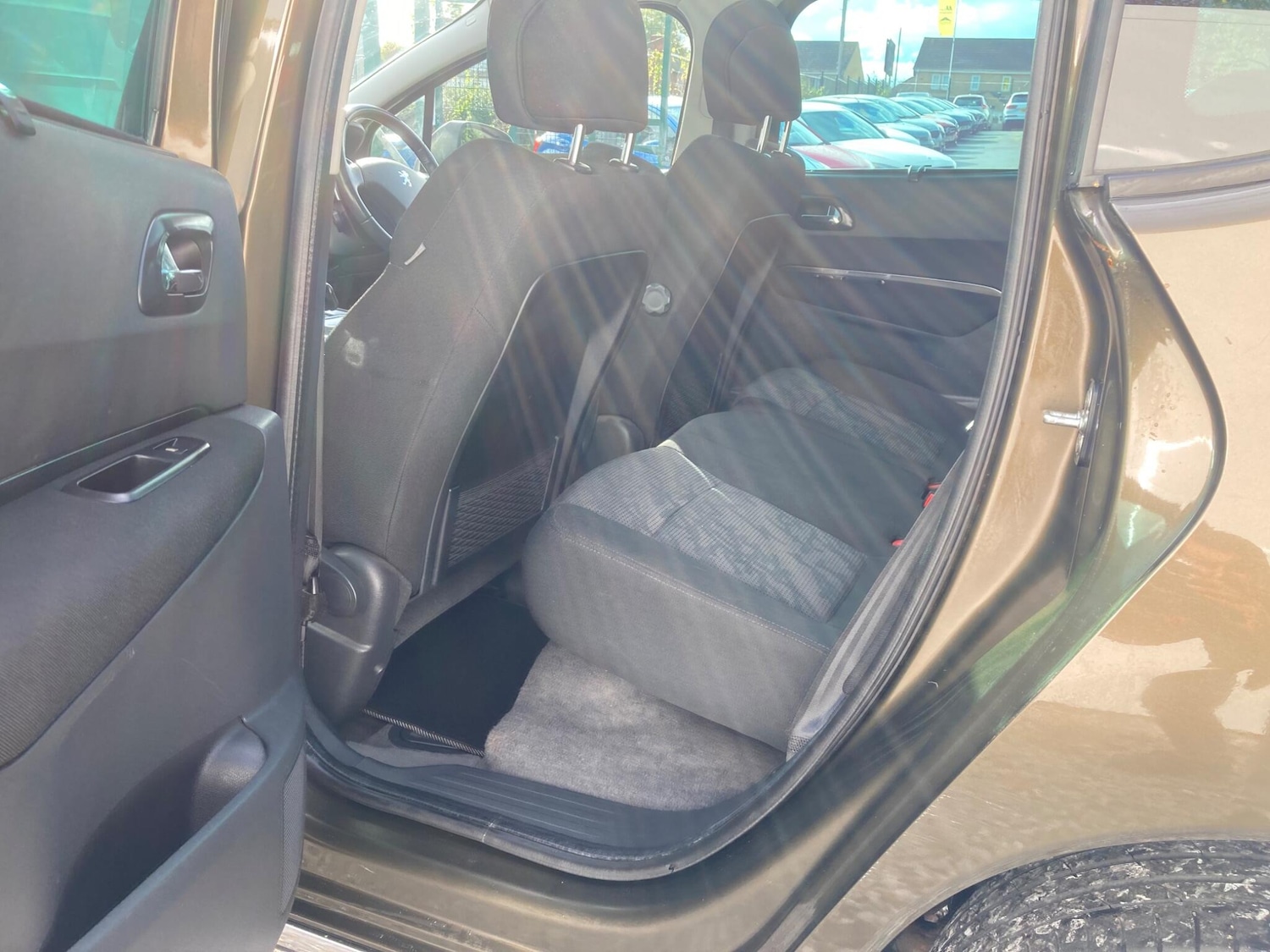 Used Peugeot 3008 2010 for sale - 76645069: Photo 15