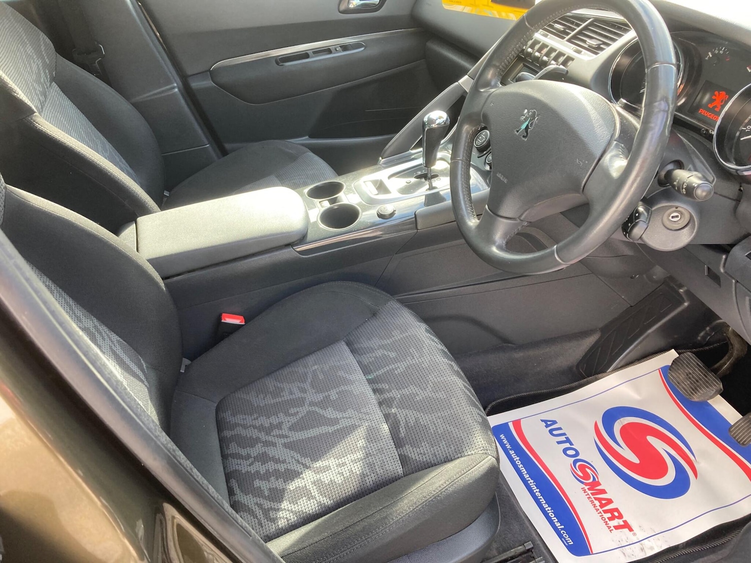 Used Peugeot 3008 2010 for sale - 76645069: Photo 27