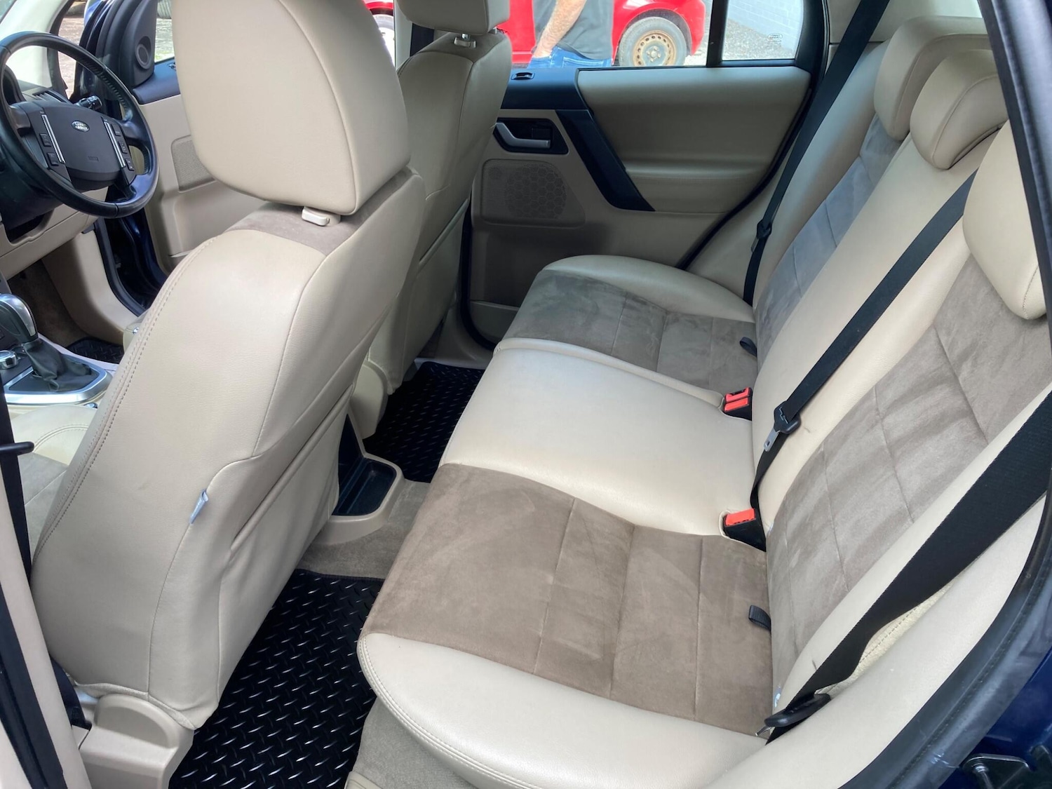 Used Land Rover Freelander 2011 for sale - 77174604: Photo 12