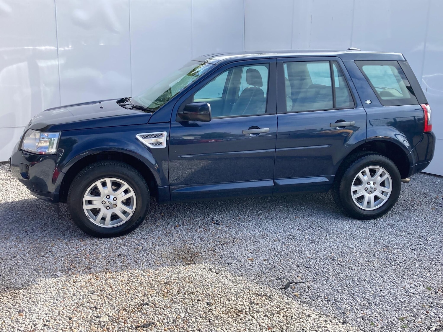 Used Land Rover Freelander 2011 for sale - 77174604: Photo 16