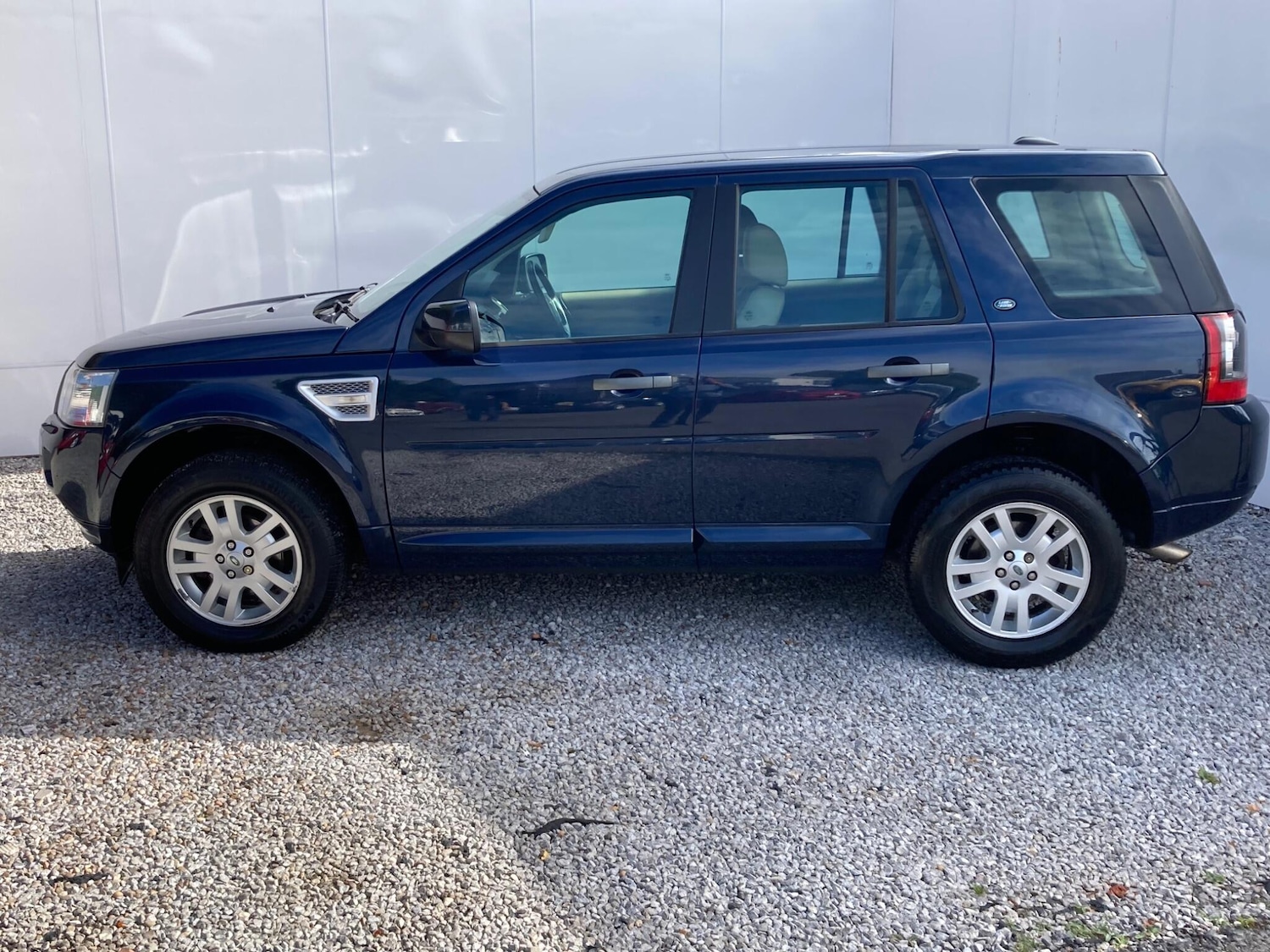 Used Land Rover Freelander 2011 for sale - 77174604: Photo 17