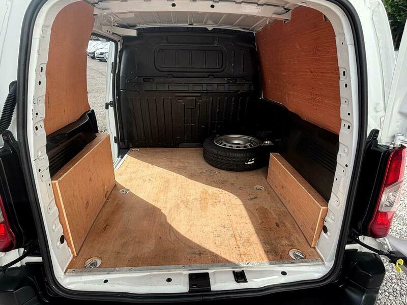 Used Vauxhall Combo 2022 for sale - 76645058: Photo 6