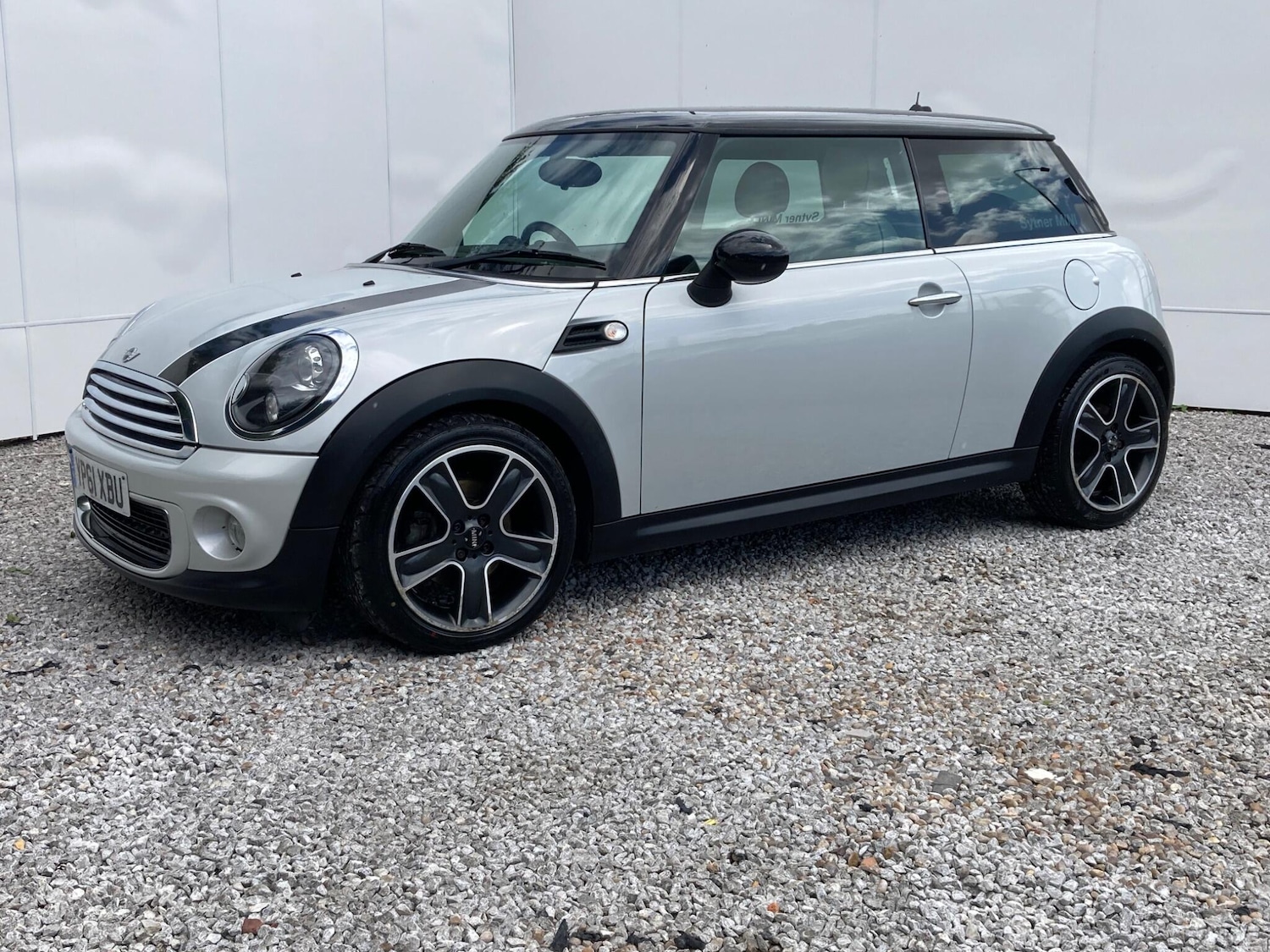Used MINI Hatch 2011 for sale - 76584843: Photo 1