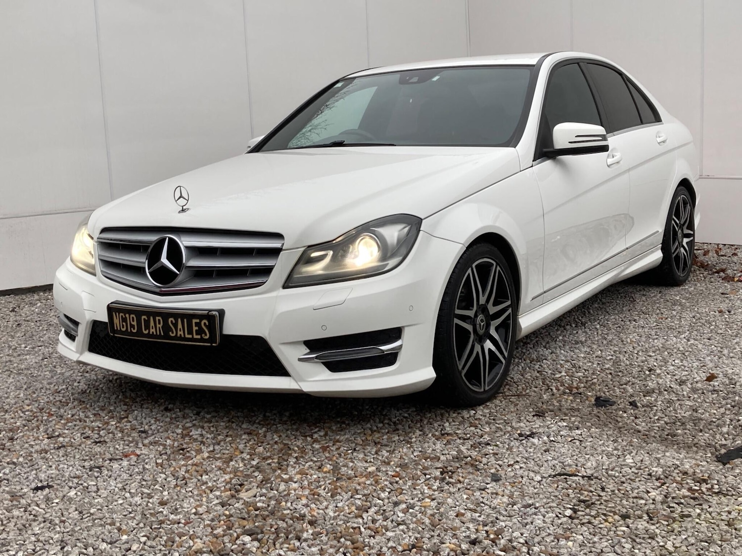 Used Mercedes-Benz C Class 2013 for sale - 77330416: Photo 12
