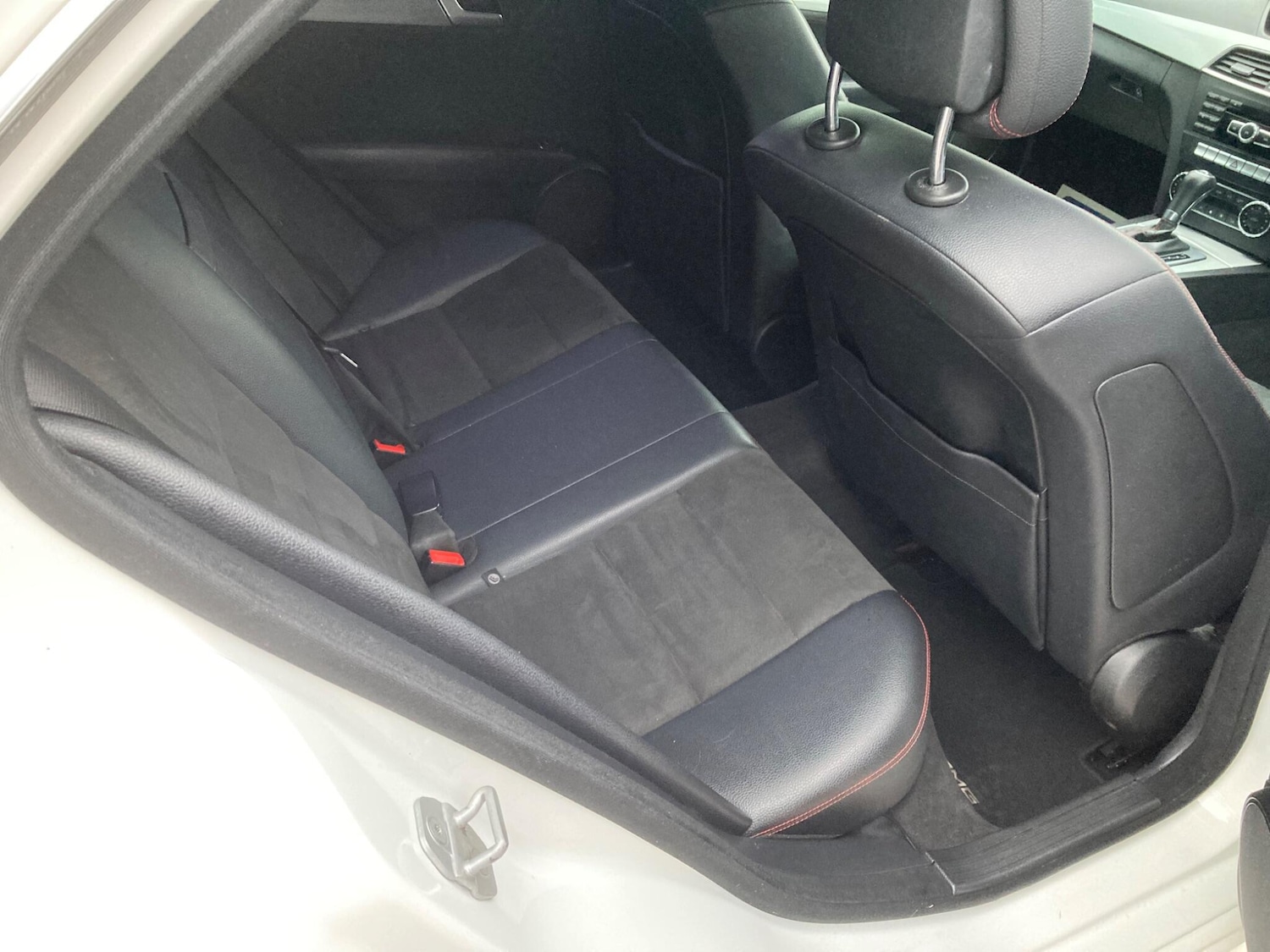 Used Mercedes-Benz C Class 2013 for sale - 77330416: Photo 19